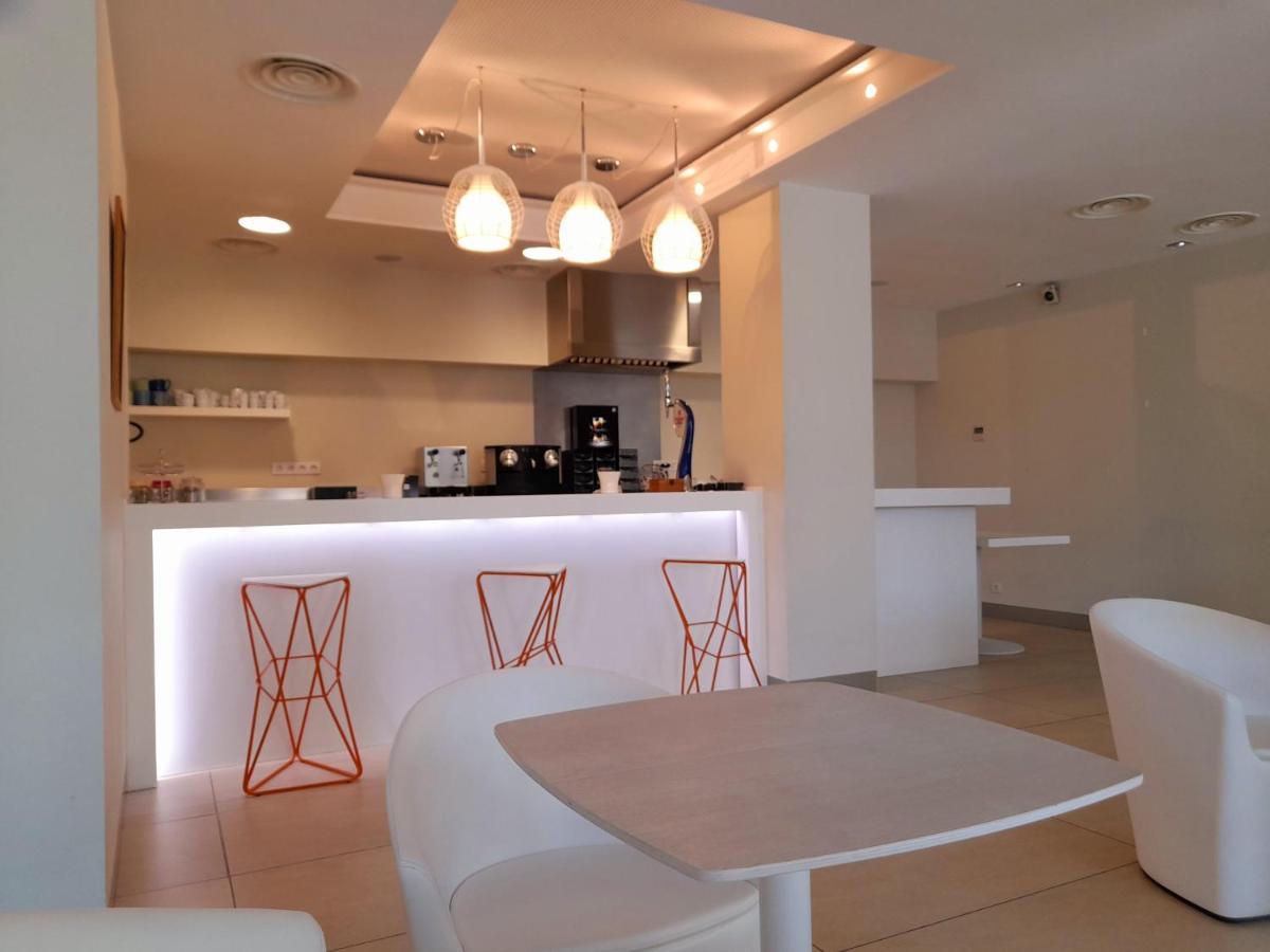 Hotel Ceres Lerma Bagian luar foto
